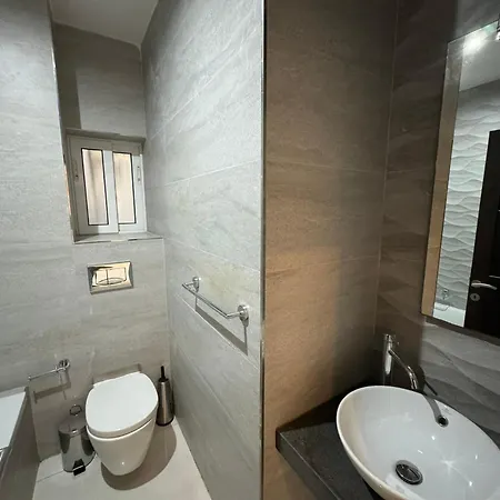 شقة Giuliani Seafront 13