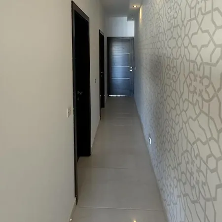 Giuliani Seafront 13 سانت جوليان