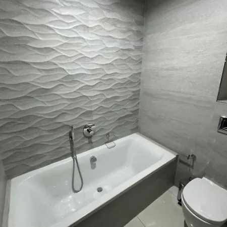 Lejlighed Giuliani Seafront 13